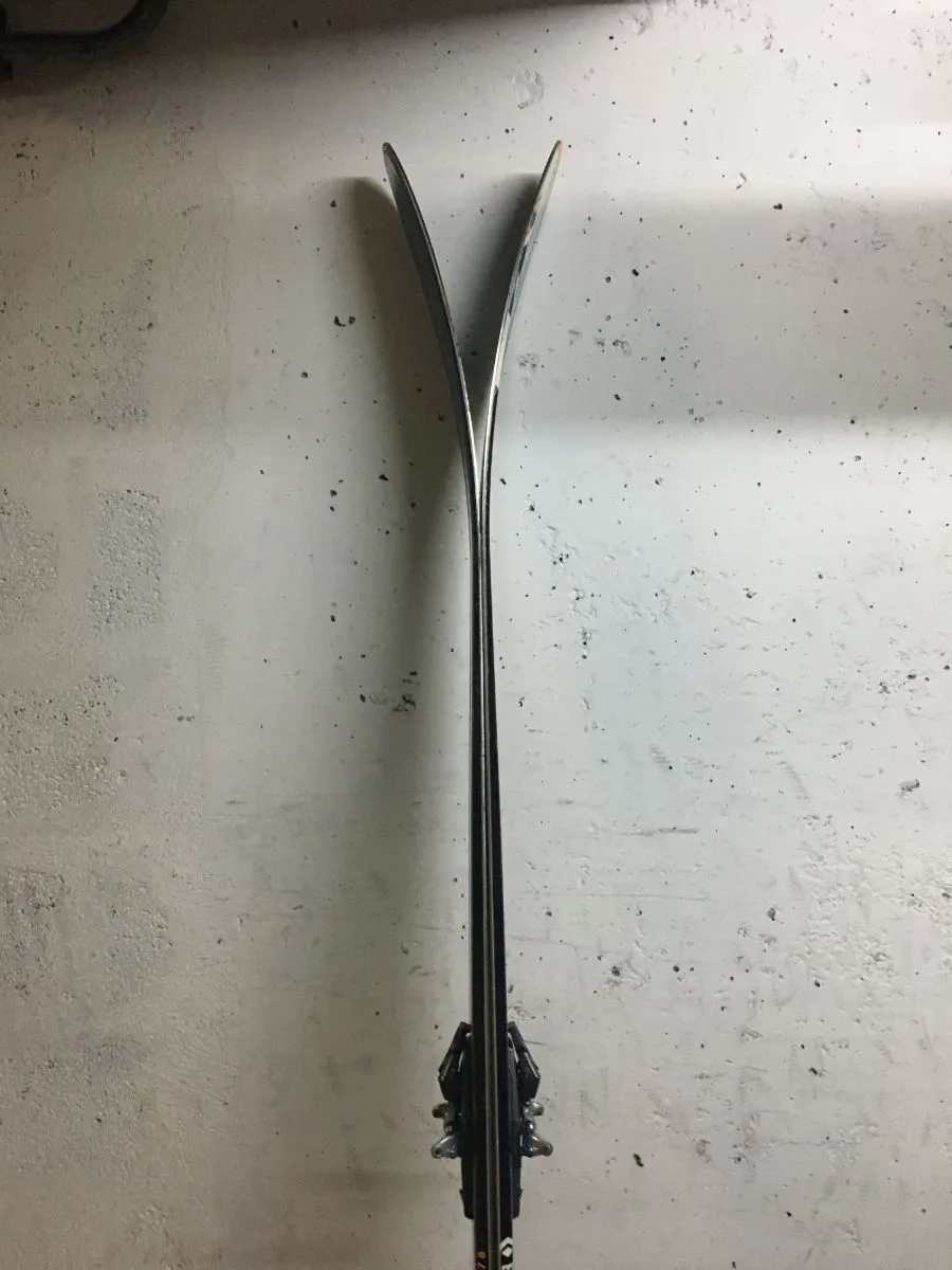 Black Diamond Megawatts 5 Black Diamond Megawatts – Image 3