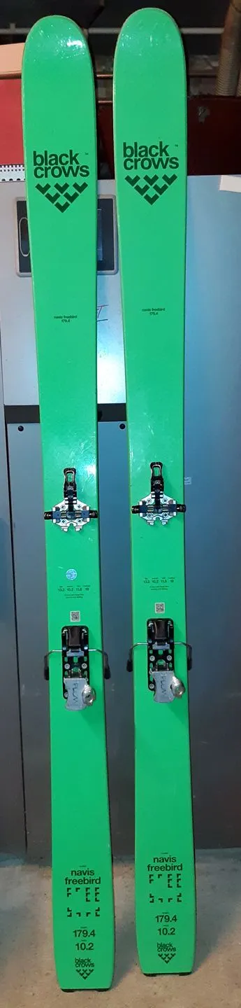 BLACK CROWS Navis 3 BLACK CROWS Navis